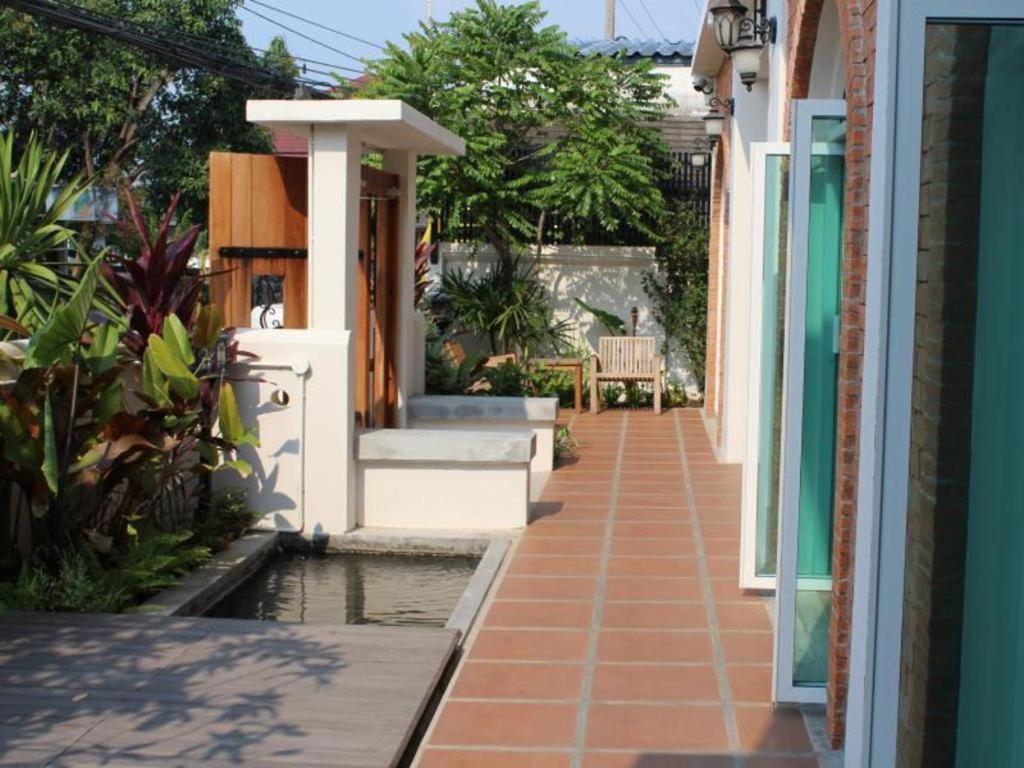 Hotel Baan Pimpisa Bang Sare Exterior foto