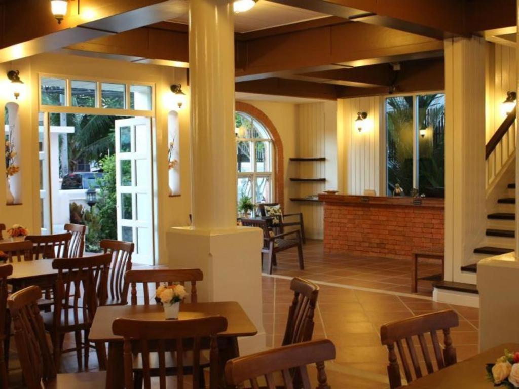Hotel Baan Pimpisa Bang Sare Exterior foto