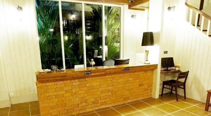 Hotel Baan Pimpisa Bang Sare Exterior foto