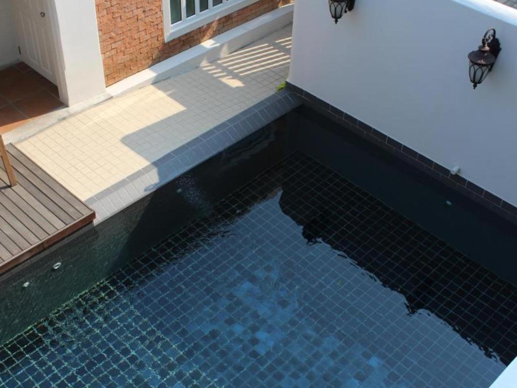 Hotel Baan Pimpisa Bang Sare Exterior foto