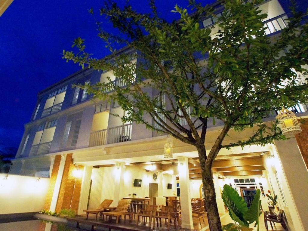 Hotel Baan Pimpisa Bang Sare Exterior foto